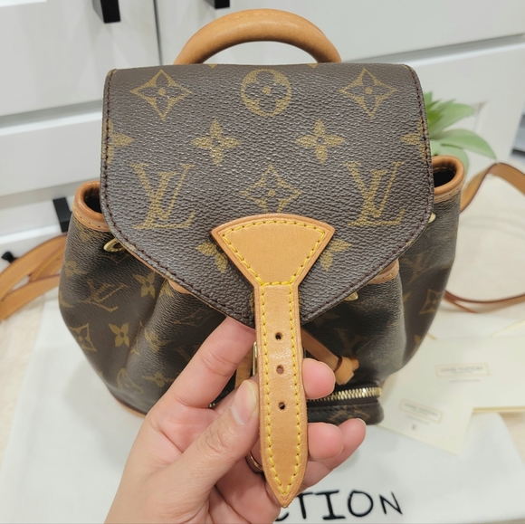 💕DISCONTINUED Very Rare Backpack LOUIS VUITTON Montsouris MINI Monogram - Picture 2 of 16